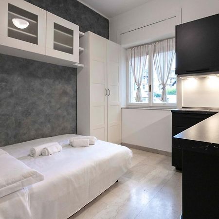 Luna Homes - Studio In Corso Sempione Milán Exterior foto